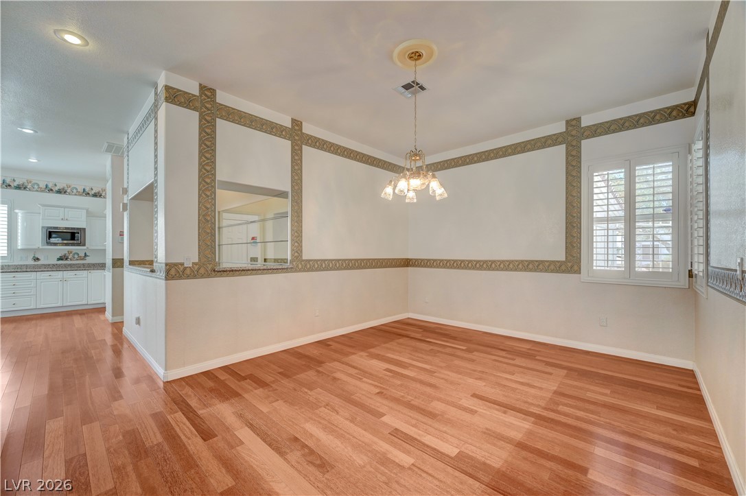 3248 Cambridgeshire Street Property Photo 15