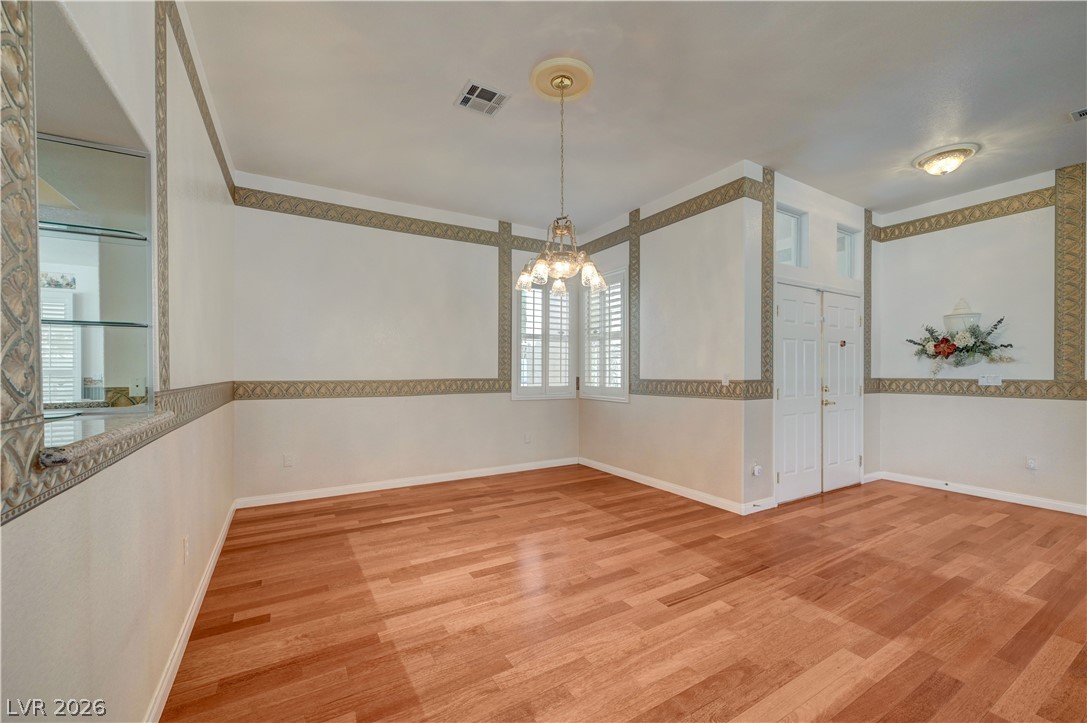 3248 Cambridgeshire Street Property Photo 16