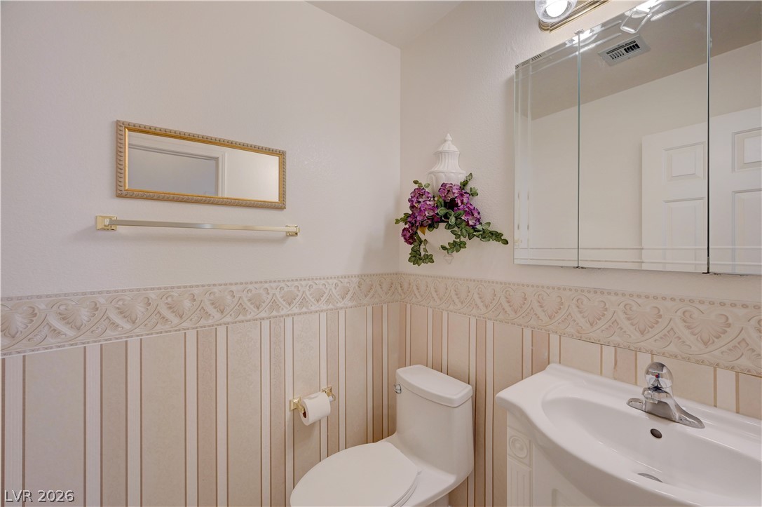 3248 Cambridgeshire Street Property Photo 35