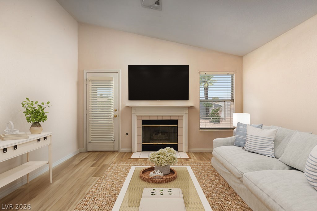 7816 Villa Finestra Drive Property Photo 8