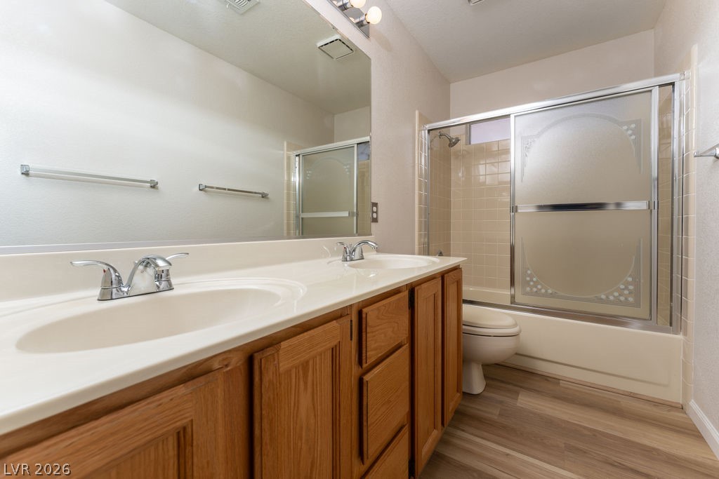 7816 Villa Finestra Drive Property Photo 15