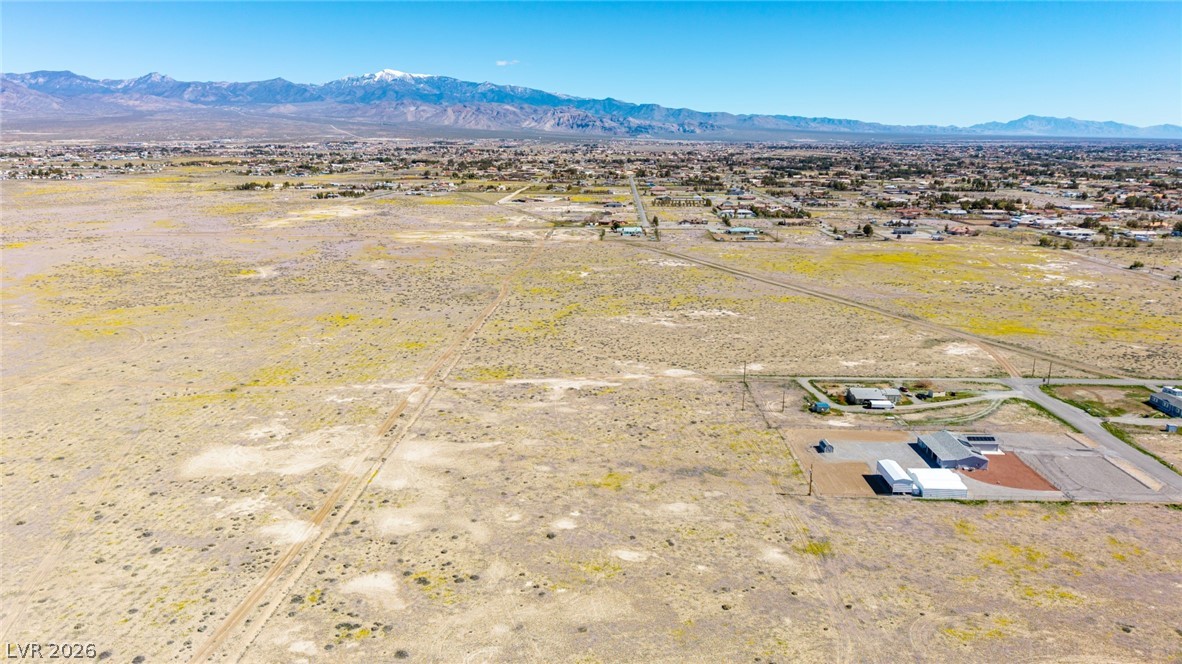 2331 West Flamingo Road Property Photo 11