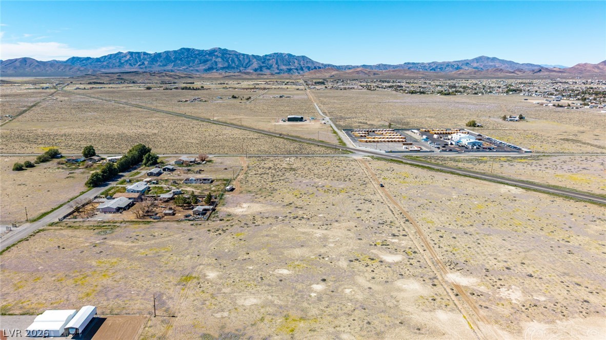 2331 West Flamingo Road Property Photo 13