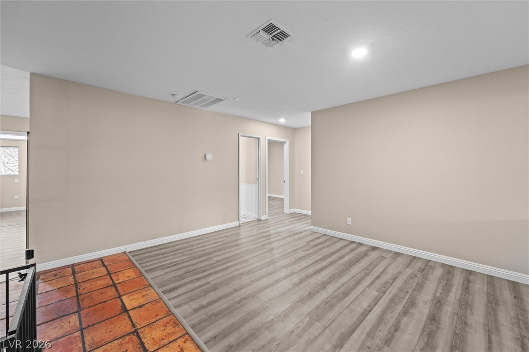 325 West Rochell Drive Property Photo 14