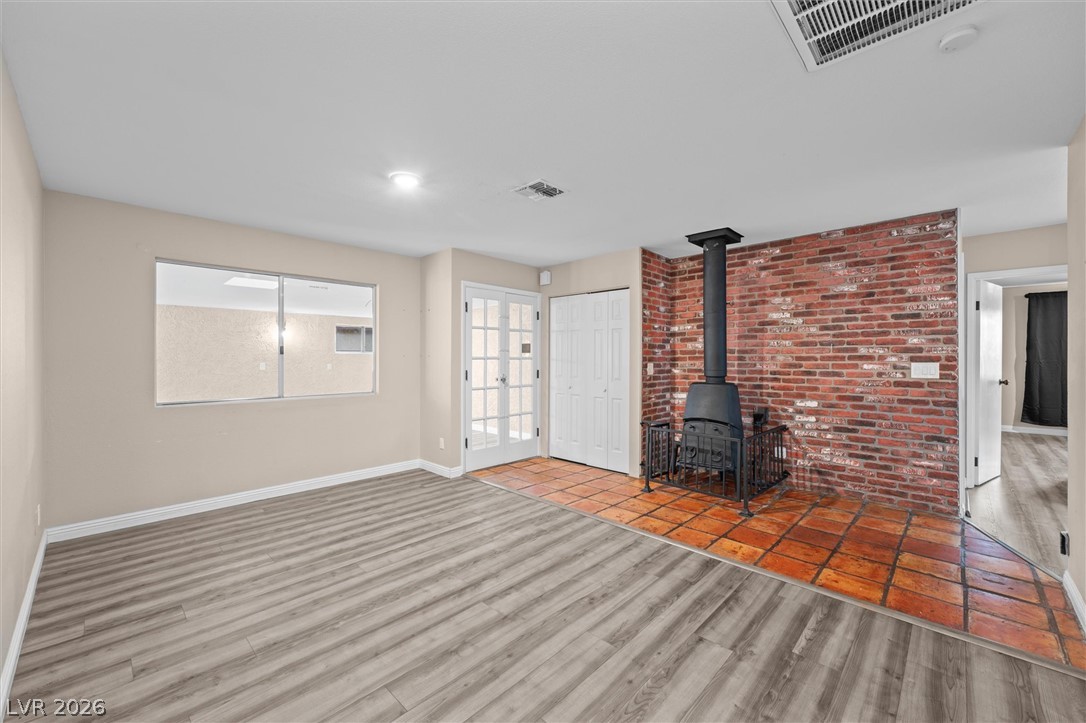 325 West Rochell Drive Property Photo 17