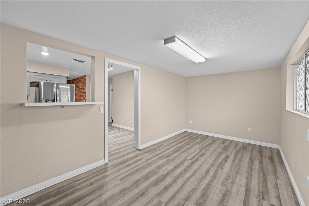 325 West Rochell Drive Property Photo 20