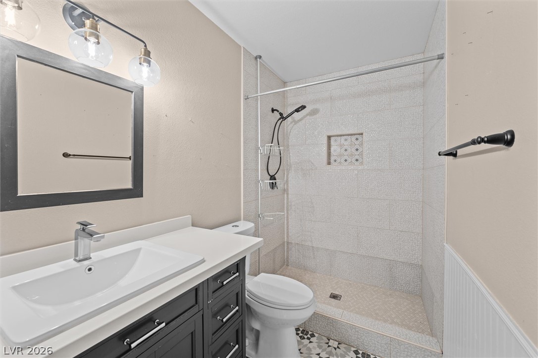 325 West Rochell Drive Property Photo 29