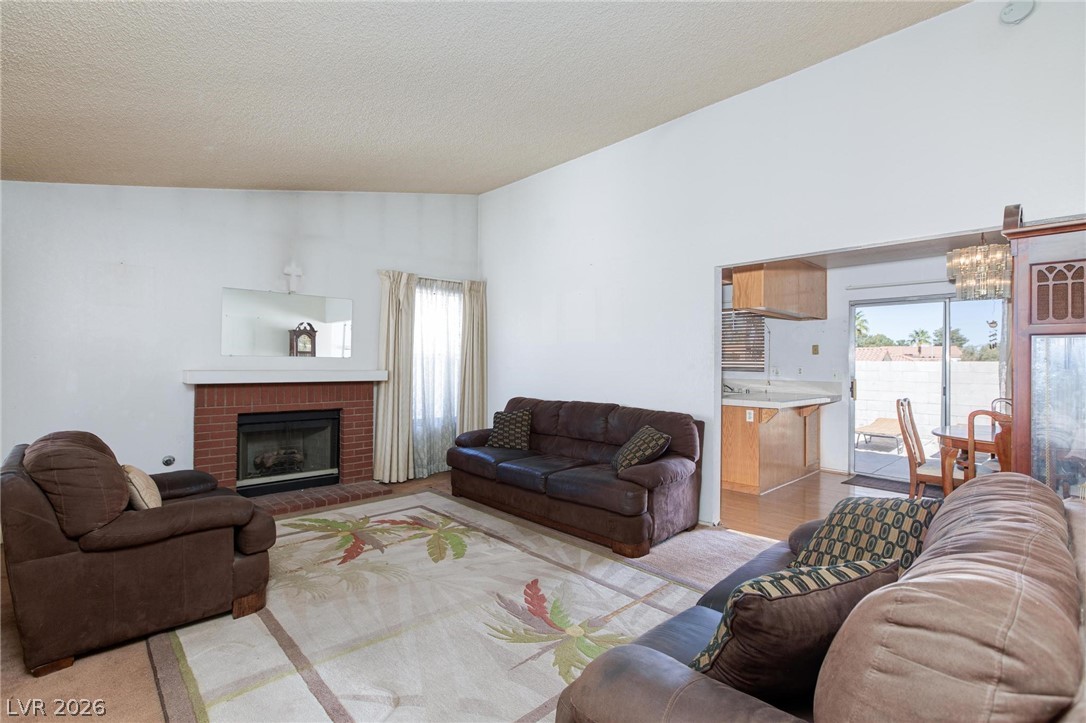 2546 Wolverton Avenue Property Photo 8