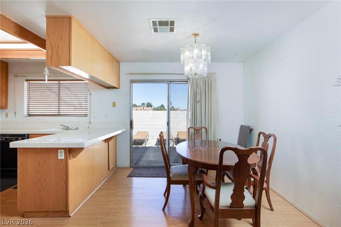 2546 Wolverton Avenue Property Photo 10