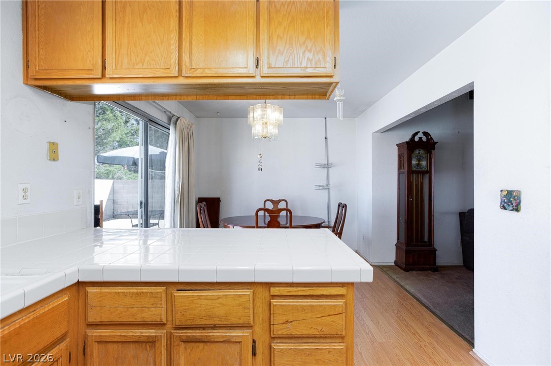 2546 Wolverton Avenue Property Photo 14