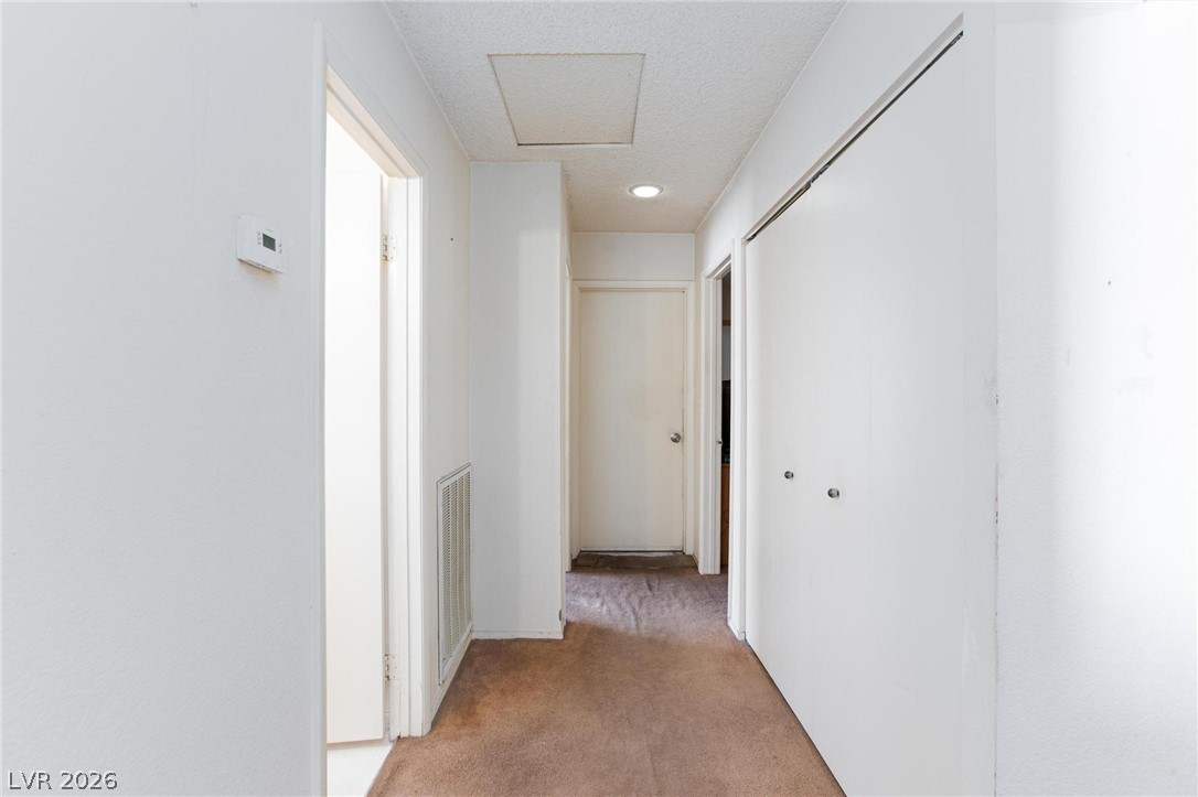 2546 Wolverton Avenue Property Photo 15