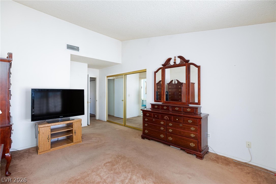 2546 Wolverton Avenue Property Photo 19