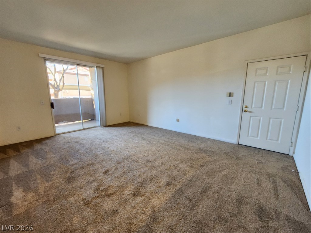 231 West Horizon Ridge Parkway 417 Property Photo 8