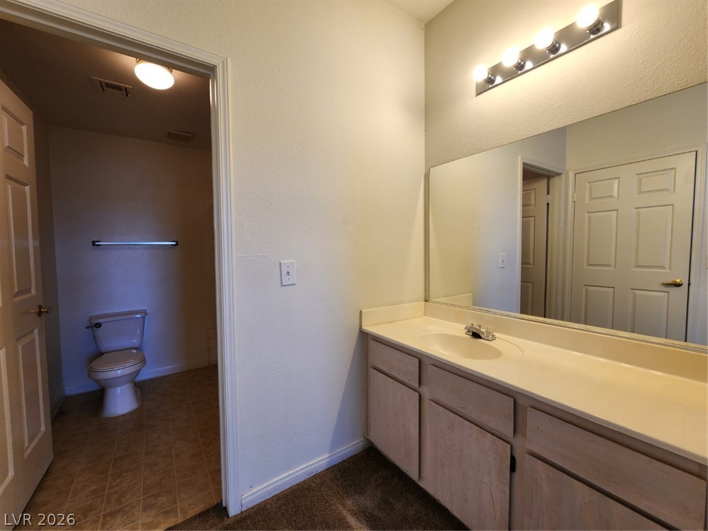 231 West Horizon Ridge Parkway 417 Property Photo 31