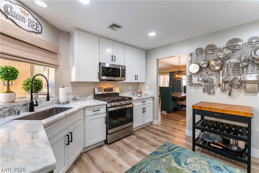 8653 Prairie Hill Drive Property Photo 11