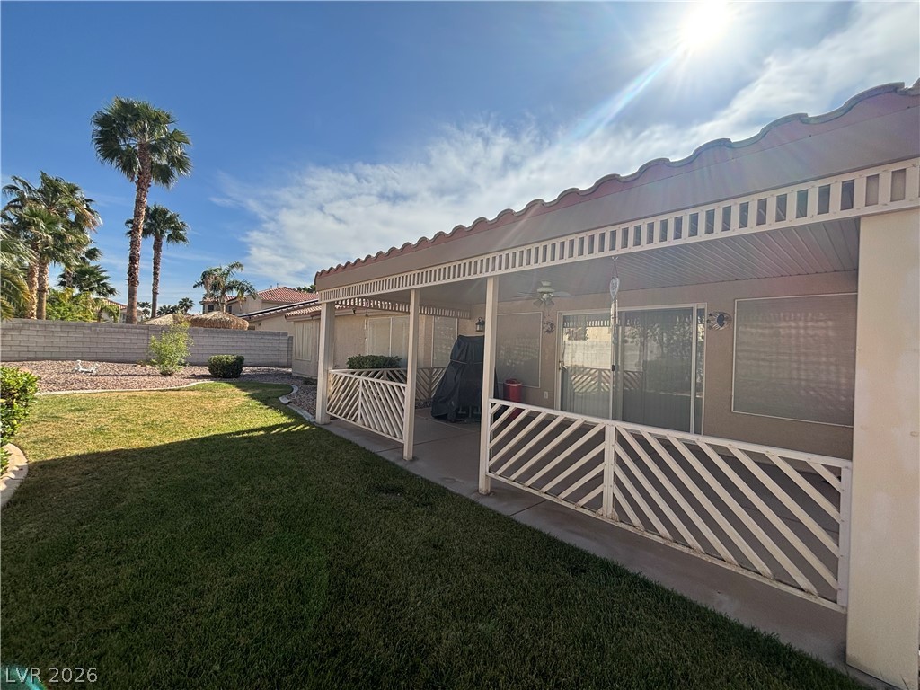 9144 Amber Waves Street Property Photo 6