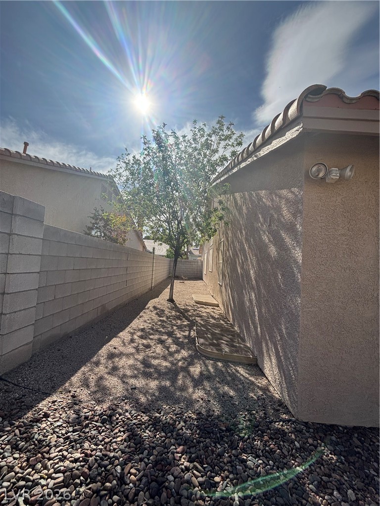 9144 Amber Waves Street Property Photo 13