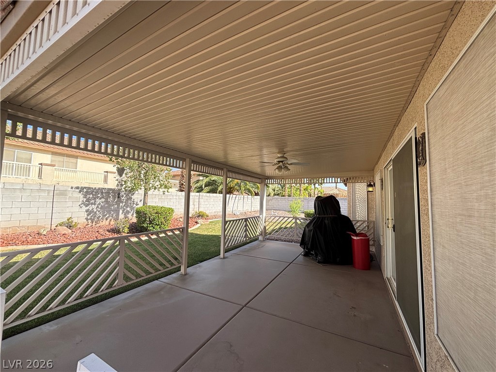 9144 Amber Waves Street Property Photo 15