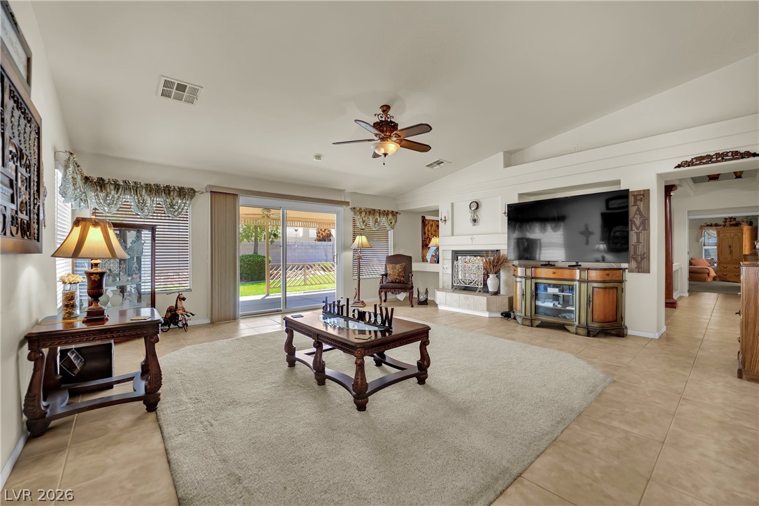 9144 Amber Waves Street Property Photo 35