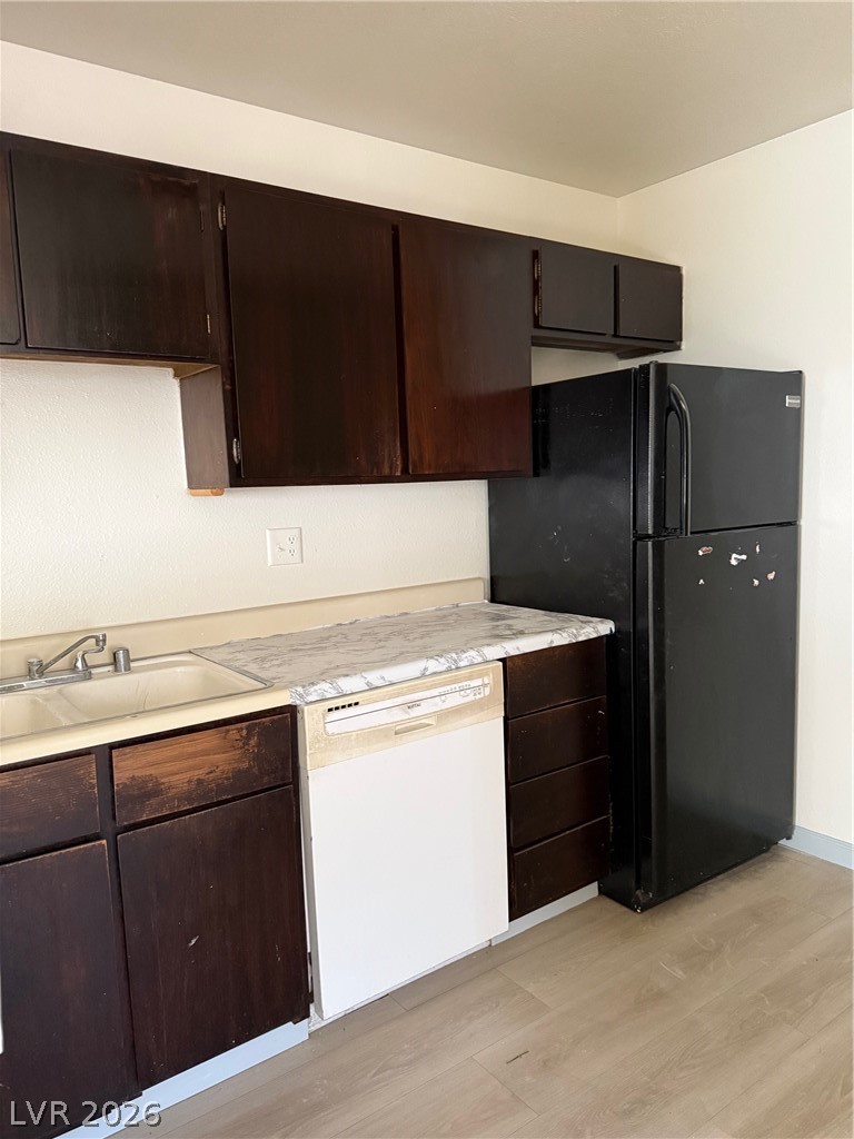 1218 Fraya Drive D Property Photo 3