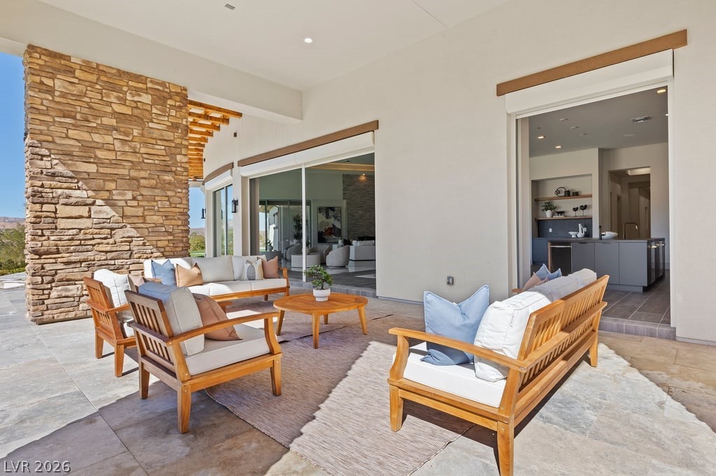 1 Costa Del Sol Court Property Photo 68