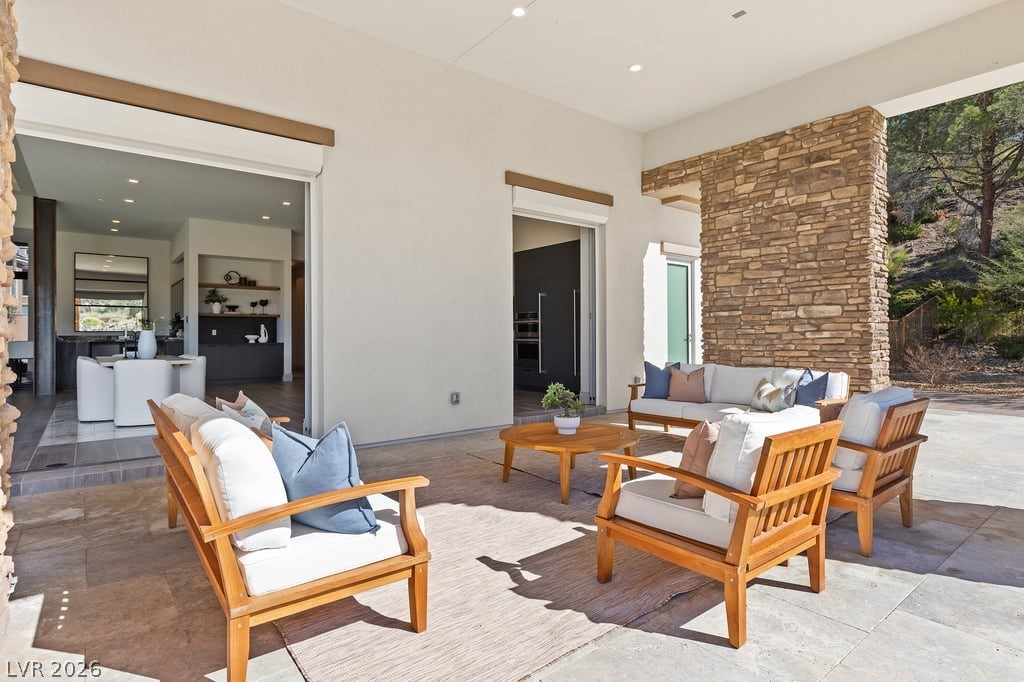 1 Costa Del Sol Court Property Photo 69