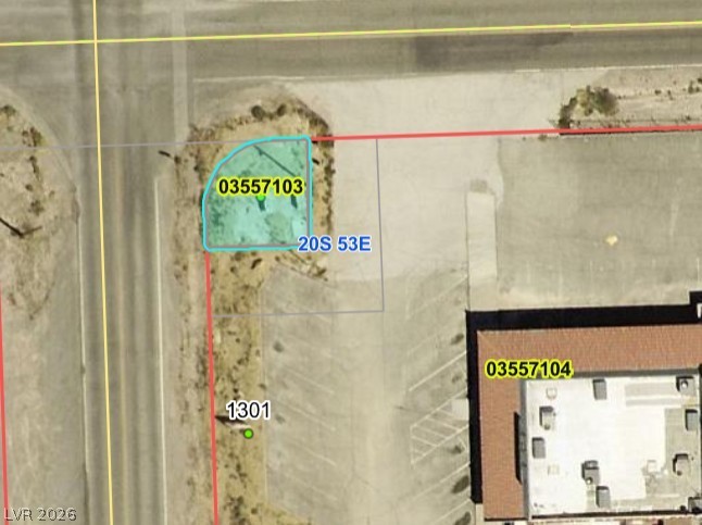 2301 Commercial Drive Property Photo 2