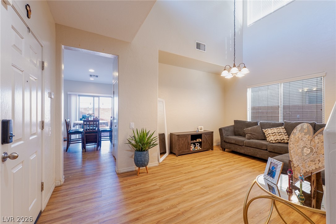 4464 Penguin Avenue Property Photo 3