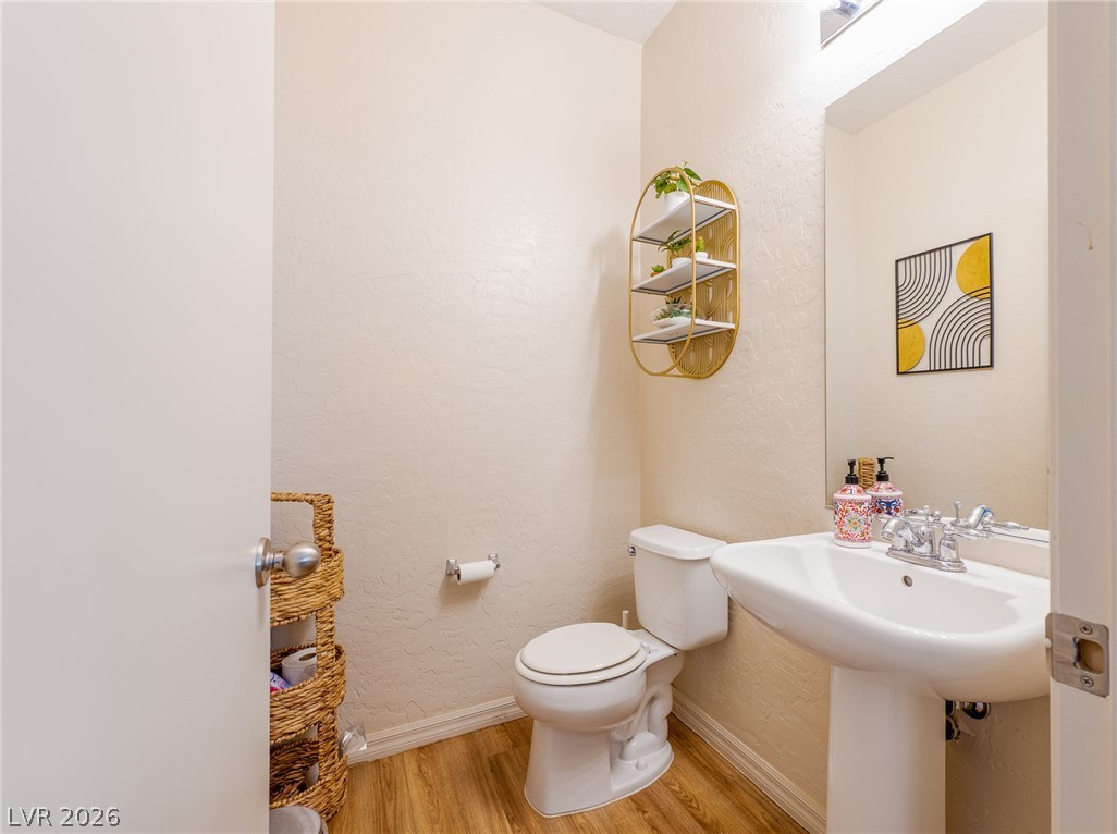 4464 Penguin Avenue Property Photo 10