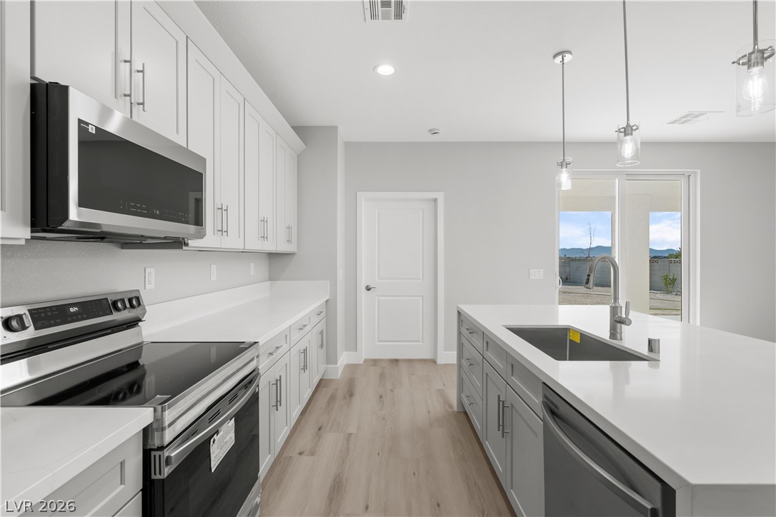 1740 Cypress Point Property Photo 4