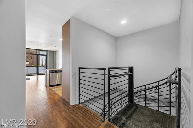 353 East Bonneville Avenue 183/283 Property Photo 4