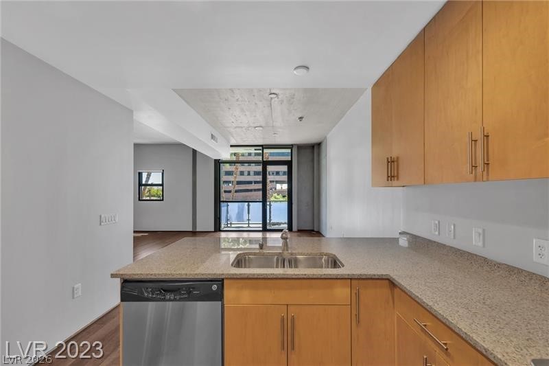 353 East Bonneville Avenue 183/283 Property Photo 14