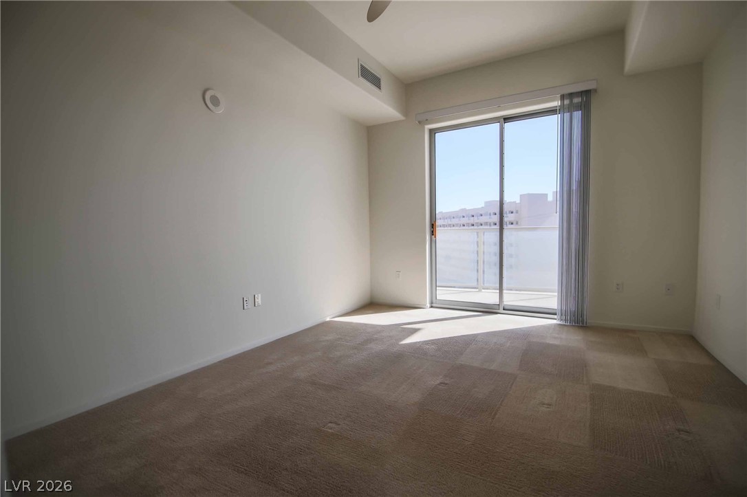 8255 Las Vegas Boulevard 819 Property Photo 9