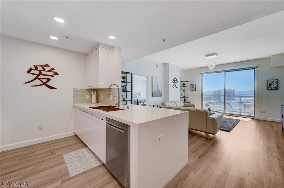 200 West Sahara Avenue 2307 Property Photo 3