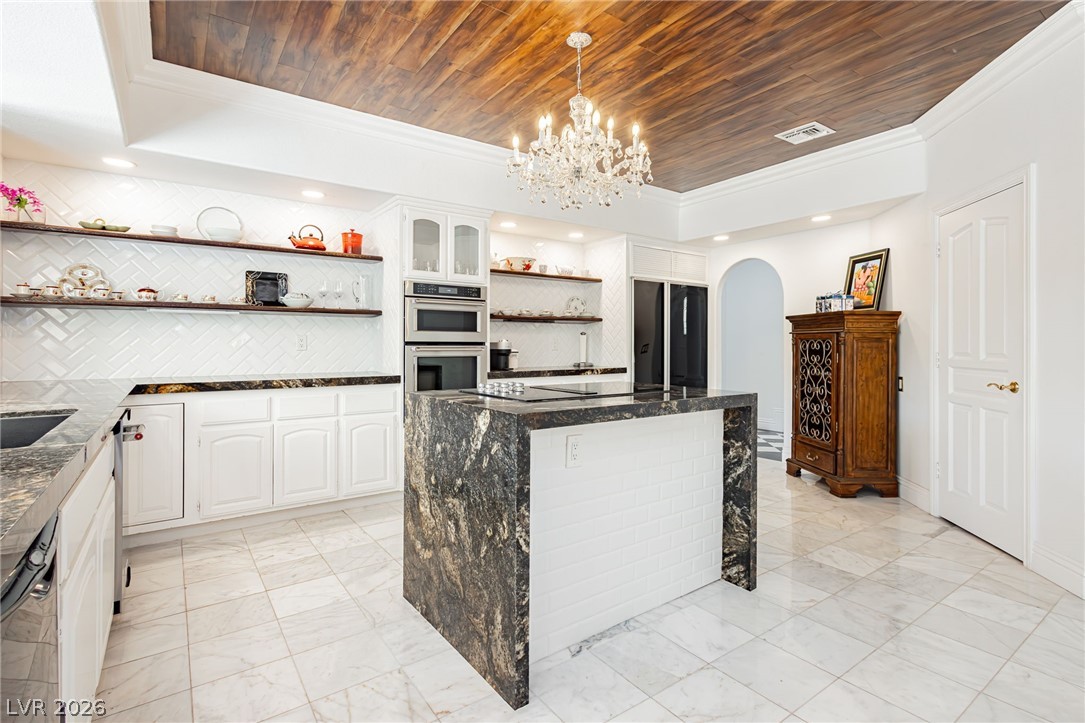 32 Princeville Lane Property Photo 11