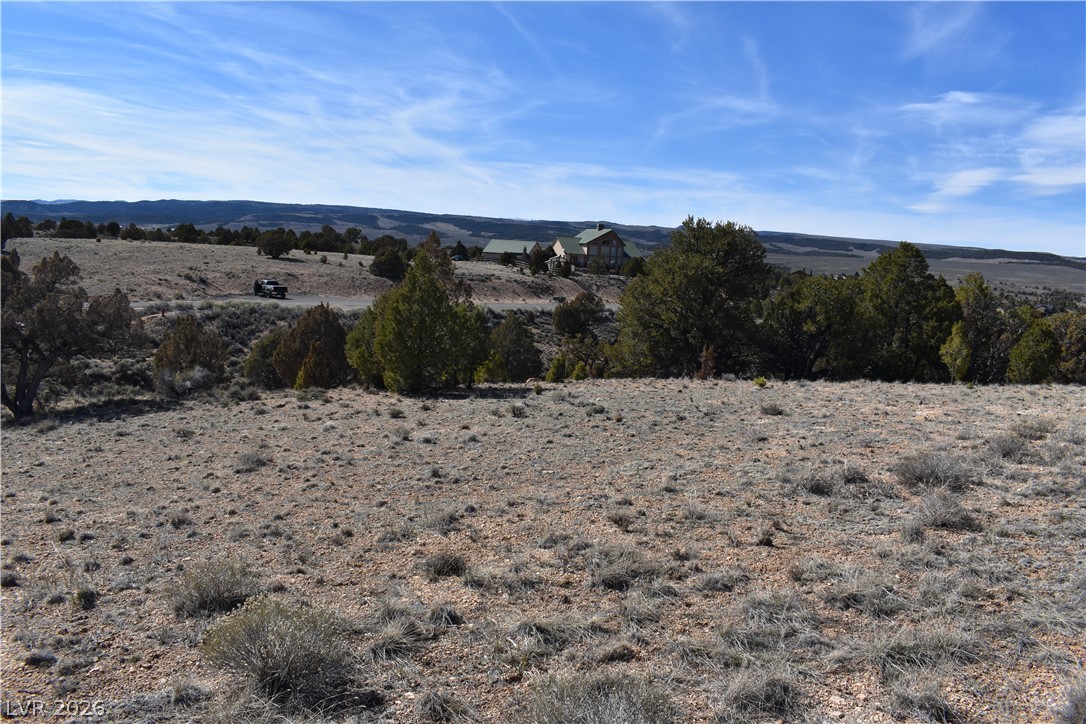 1825 East Eagle Ridge Circle Property Photo 16
