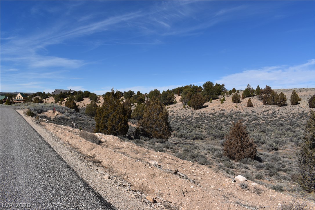 1825 East Eagle Ridge Circle Property Photo 21