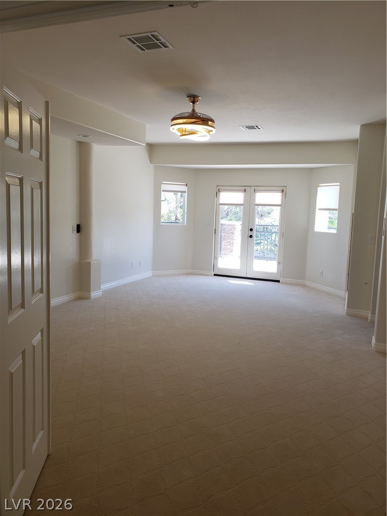 7261 Obannon Drive Property Photo 11