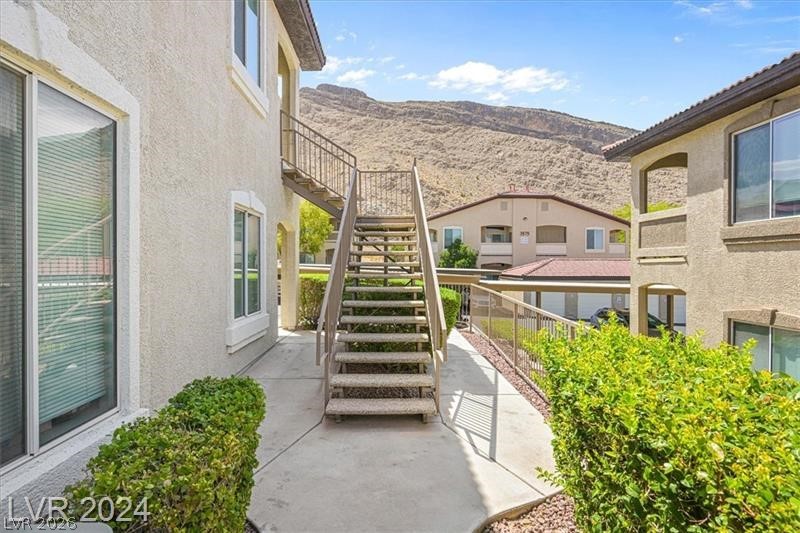 3540 Cactus Shadow Street 204 Property Photo 2