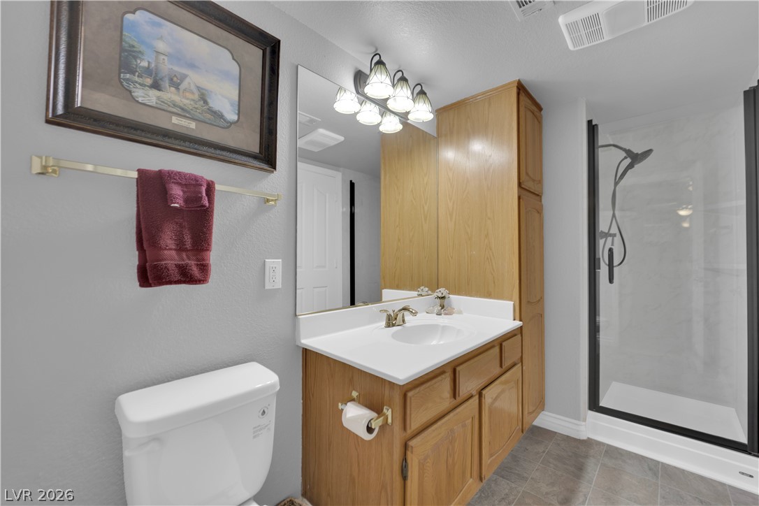 701 Capri Drive 12b Property Photo 12