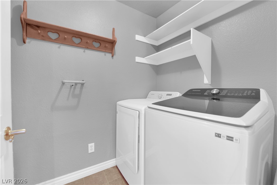 701 Capri Drive 12b Property Photo 13