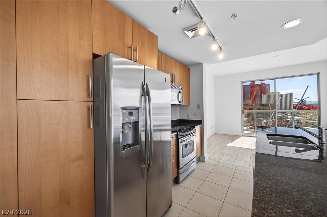 200 West Sahara Avenue 1201 Property Photo 10