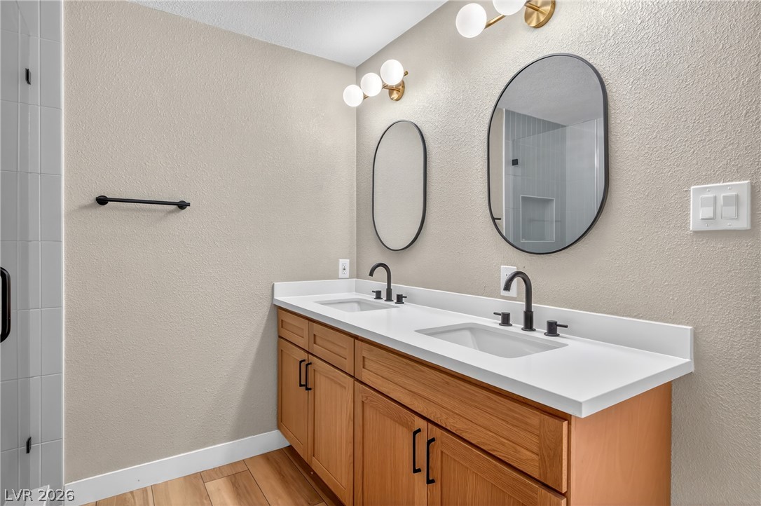 5209 Champions Avenue Property Photo 15