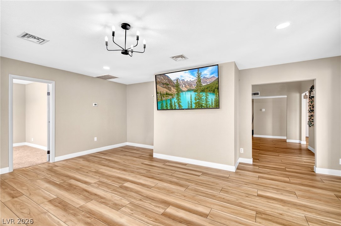 5209 Champions Avenue Property Photo 28