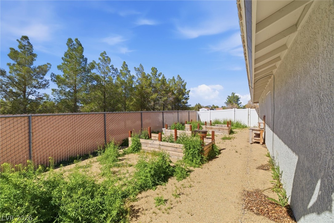 1131 China Street Property Photo 31