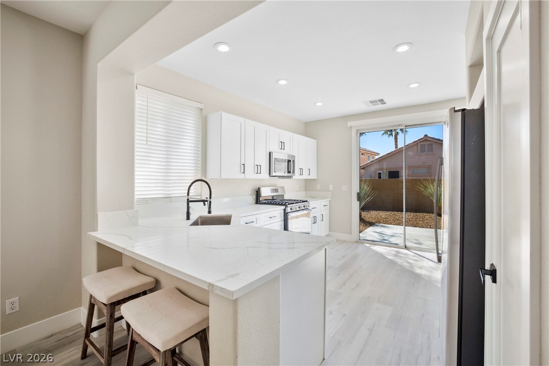 10921 Calistoga Springs Court Property Photo 16