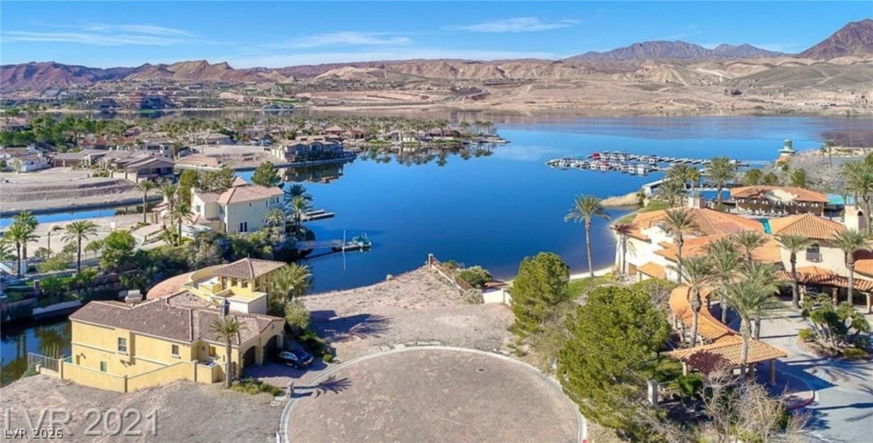 2 Via Lido Property Photo 3