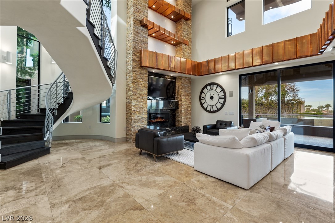 5078 Spanish Hills Drive Property Photo 6