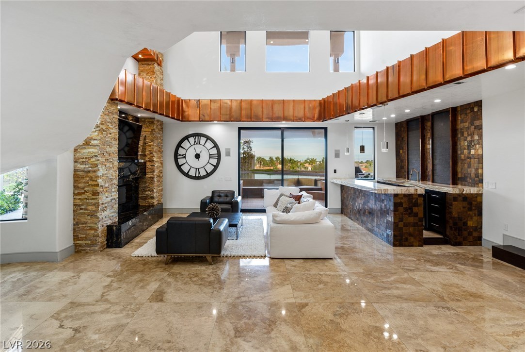 5078 Spanish Hills Drive Property Photo 9