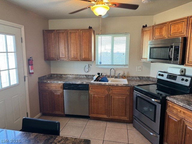 5532 Azuza Avenue Property Photo 5